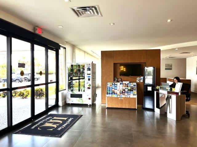 Newly Room In Cozy Hotel With Super Location To The Parks Kissimmee Exteriör bild