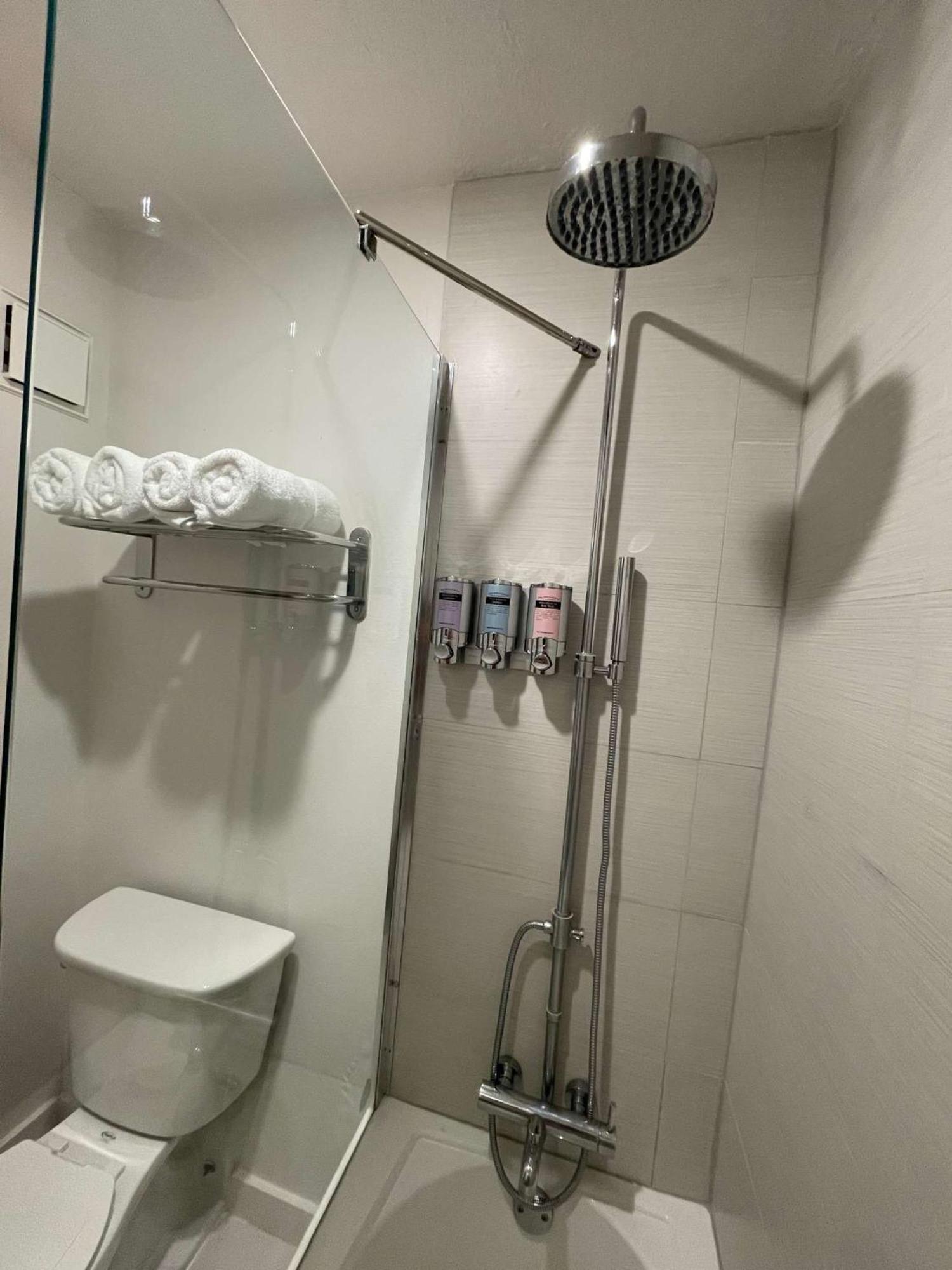 Newly Room In Cozy Hotel With Super Location To The Parks Kissimmee Exteriör bild